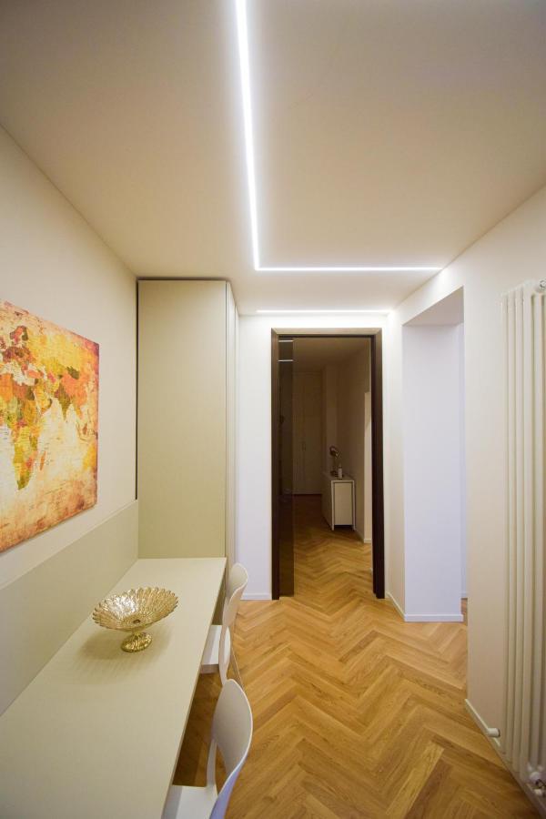 Sibilla Suite Apartment - Via Piella 14 Bolonya Dış mekan fotoğraf